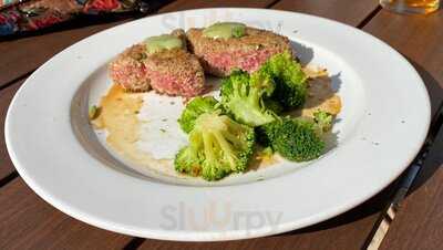 Fiddlers Bar & Grille