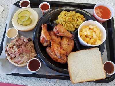 Smokey C's Bbq And Wings