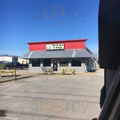Smokey C's Bbq And Wings