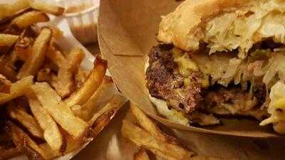 Hat Creek Burger Company