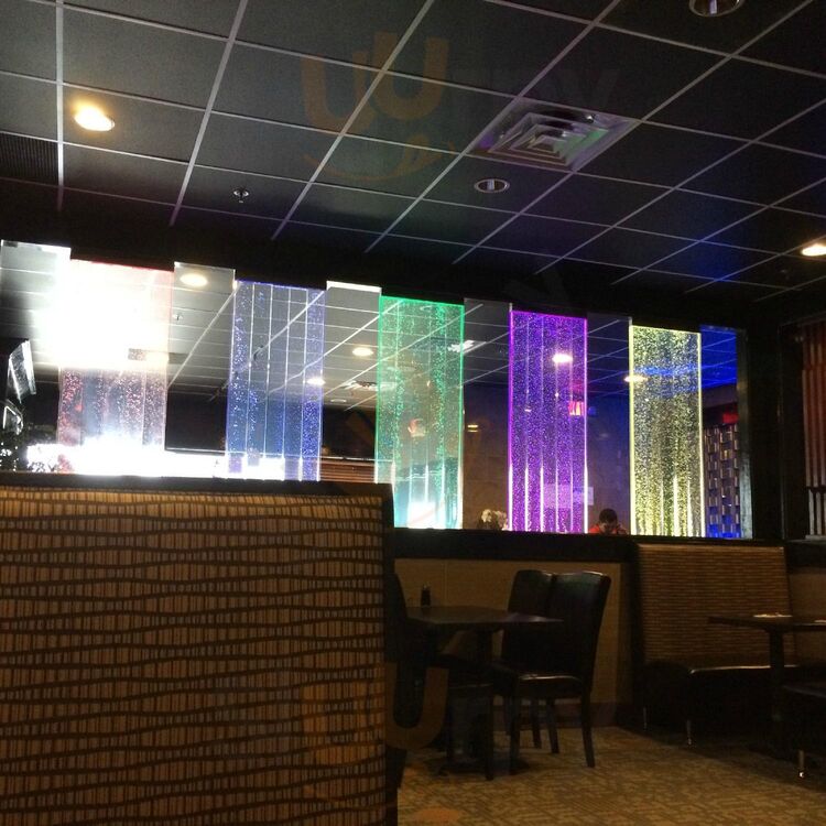 Aki Japanese Steakhouse And Sushi Bar