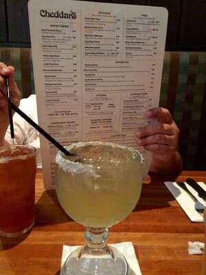 Cheddar's Scratch Kitchen