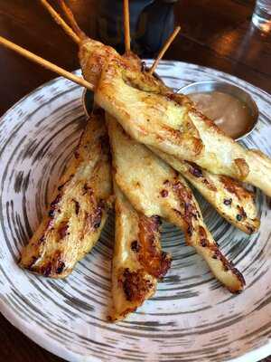 Lemongrass Asian Bistro