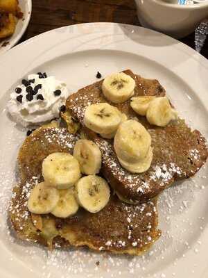 Carmela's On The Extension