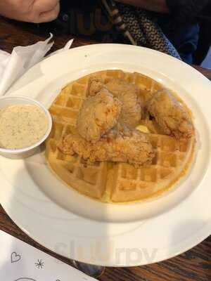 Carmela's On The Extension