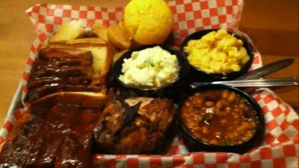 Famous Dave's Bar-b-que