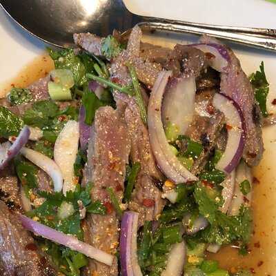 Bai Tong Thai Restaurant