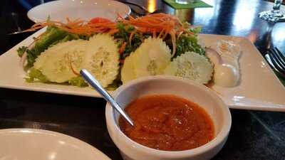 Bai Tong Thai Restaurant