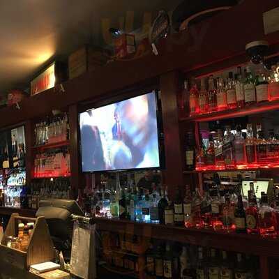 Standard Station Sports Bar & Grill