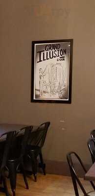 Grand Illusion Hard Cider