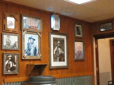 Big Jake's Smokehouse