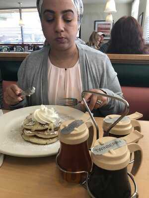 Perkins Restaurant & Bakery