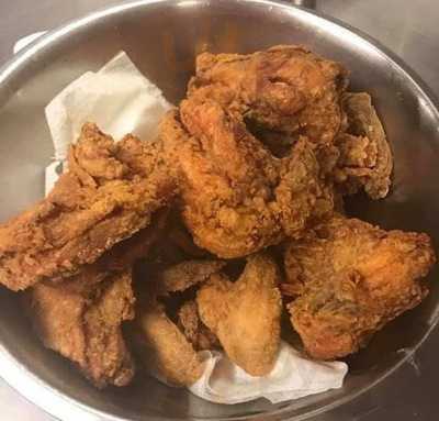 Brocatos Breakfast And Lunch