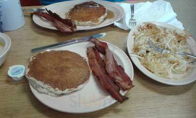 Lucille's Red Kettle Restaurant