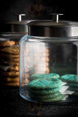 Little Cakes With Big Attitude