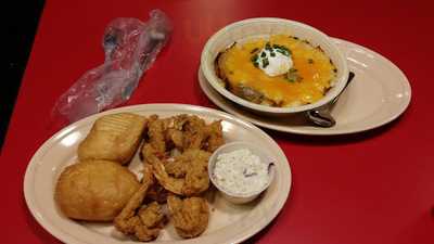 Eddie's Smokehouse & Seafood