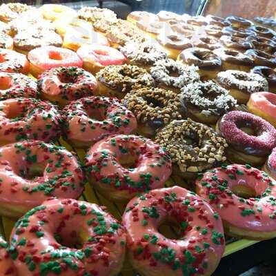 K-may Donut & Coffee House