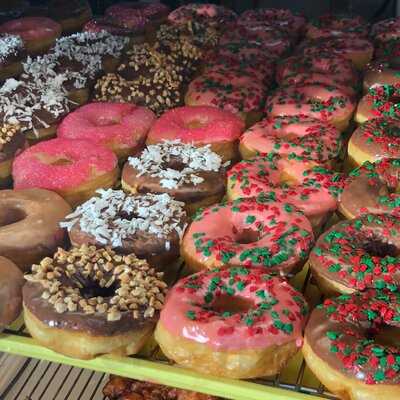 K-may Donut & Coffee House