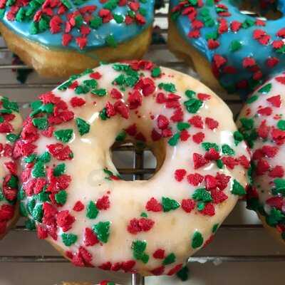 K-may Donut & Coffee House