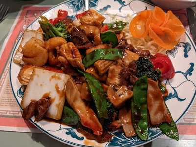 Szechuan Garden Restaurant