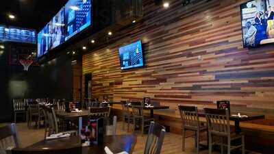 Walk-on's Sports Bistreaux - Alexandria Restaurant