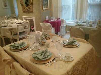 Camellia's Sin Tea Parlor And Gift Shop