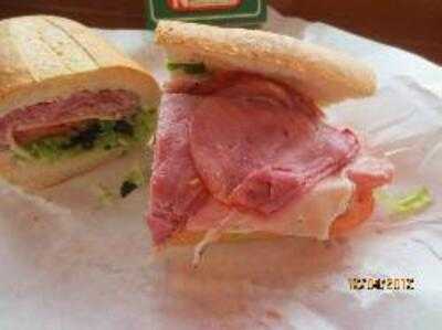 Nardelli's Grinder Shoppe