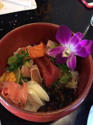 Hachi Japanese Restaurant