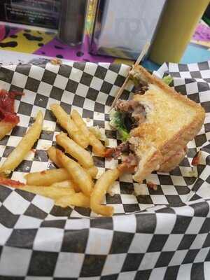 Back To The 80's Cafe & More