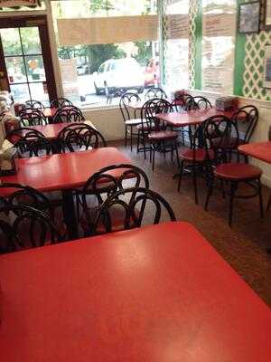 Fortuna's Deli & Caterers