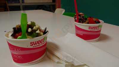 Sweet Frog Frozen Yogurt