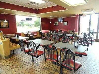 Four Seasons Pizzeria