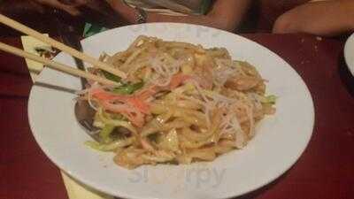 Hana Japanese Steakhouse & Sushi Bar