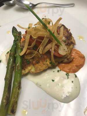 Q'salsas Latin Bar & Grill