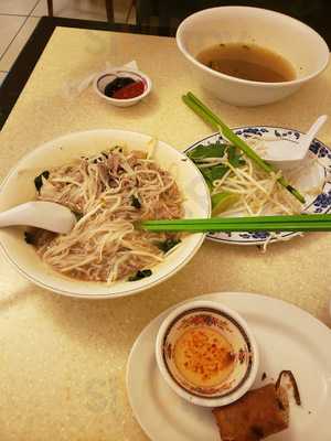 Pho Tai