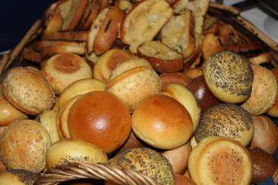 The Boathouse At Saugatuck