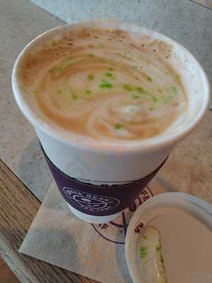 The Coffee Bean & Tea Leaf