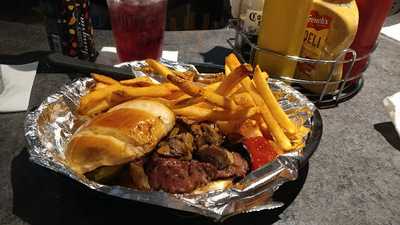 Bougey's Bar & Grill