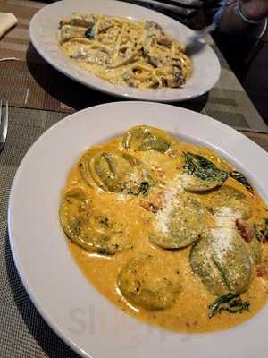 Nino’s Pizza Restaurant