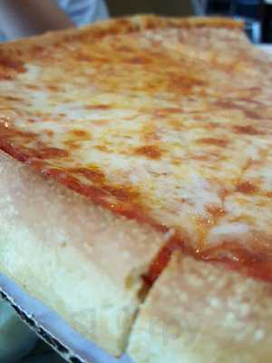 Nino’s Pizza Restaurant