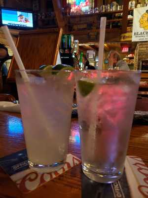 Potato Creek Johnny's Saloon & Grill