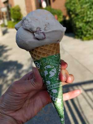 Ben & Jerry's