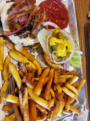 Cheeseburger Bobby's