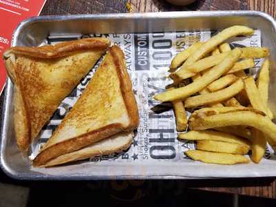 Cheeseburger Bobby's