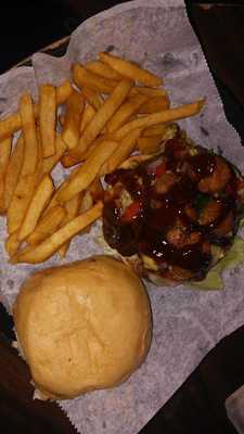 Highway 67 Roadhouse Bar & Grill