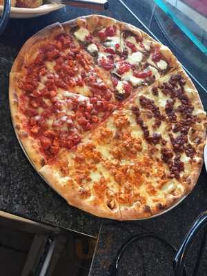 Fuentes Wood Fired Pizza & Italian Restaurant