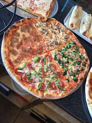 Fuentes Wood Fired Pizza & Italian Restaurant