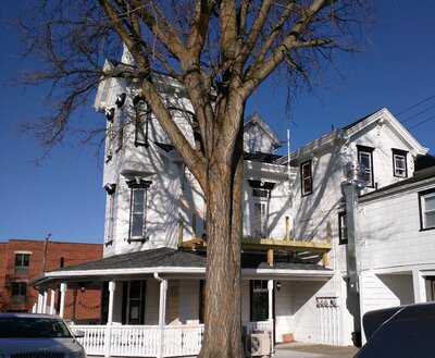 The Sunrise Cafe' Sandwich Shop