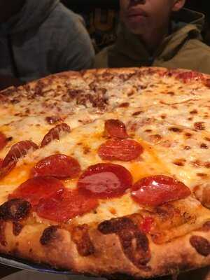 Laurienzo Brick Oven Cafe