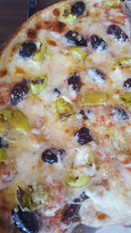 Colossus Pizza